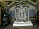 La Vénus endormie a été réalisée à partir d'un original de Canova.