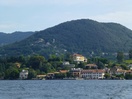 Vue d'Orta San Giulio depuis l'île Saint Jules,Isola San Giulio en italien.