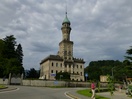 La villa Crespi. Construite en 1789 dans un style moresque, est actuellement un hôtel de luxe avec centre de bien-être et restaurtant.