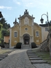 Elle est sûrement l'une des plus belles églises du lac Orta, de l'entrée principale, la vue est superbe, elle embrasse le vieux village Orta San Giulio et l'île de San Giulio.