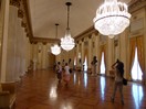 Galerie donnant accès aux loges de balcon.