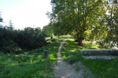 Le chemin après le pont de fer