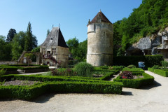 Le Pavillon Renaissance et la tour ronde