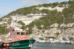Bonifacio, le port offre un des meilleurs mouillages aux bateaux de plaisances