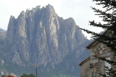 Le  Kyrie Eleïson (1 260 m)