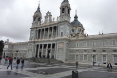 La cathédrale Santa María La Real de La Almudena