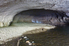 La rivière souterraine