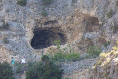 Moustiers-Sainte-Marie,  la grotte Sainte-Madeleine