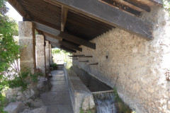 Toutour possède un beau lavoir situé au nord du village