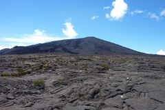 Cheminement vers le sommet du piton de la Fournaise