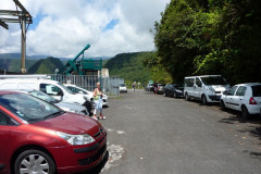 Parking-plateforme qui domine la vallée de Takamaka