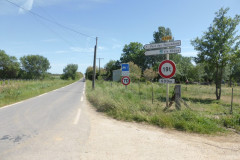 Route D104 vers le pont des Tourradons